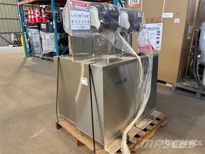 Quantity of (4) Stainless Steel Hand Wash Station Andre komponenter