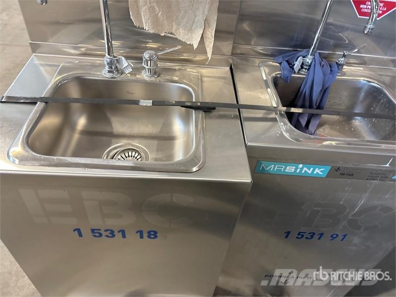 Quantity of (4) Stainless Steel Hand Wash Station Andre komponenter