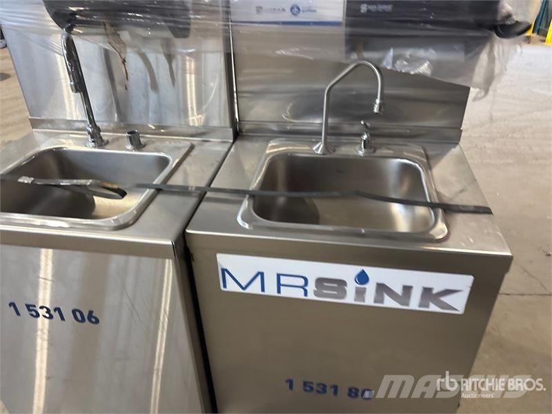 Quantity of (4) Stainless Steel Hand Wash Station Andre komponenter