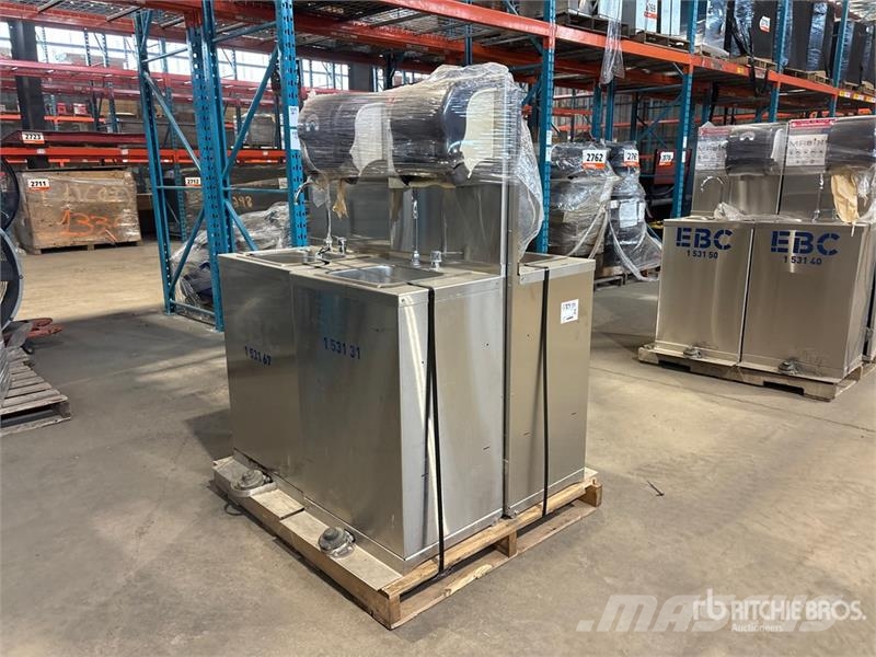  Quantity of (4) Stainless Steel Hand Wash Station Andre komponenter