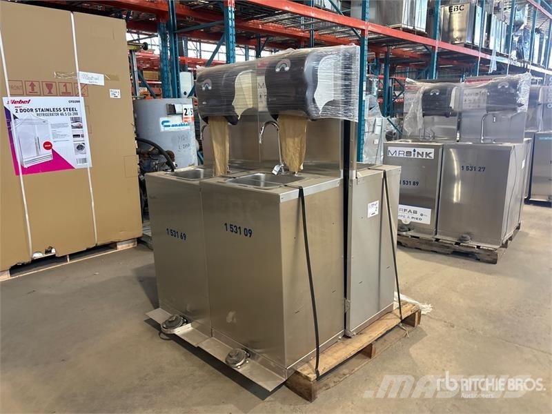 Quantity of (4) Stainless Steel Hand Wash Station Andre komponenter