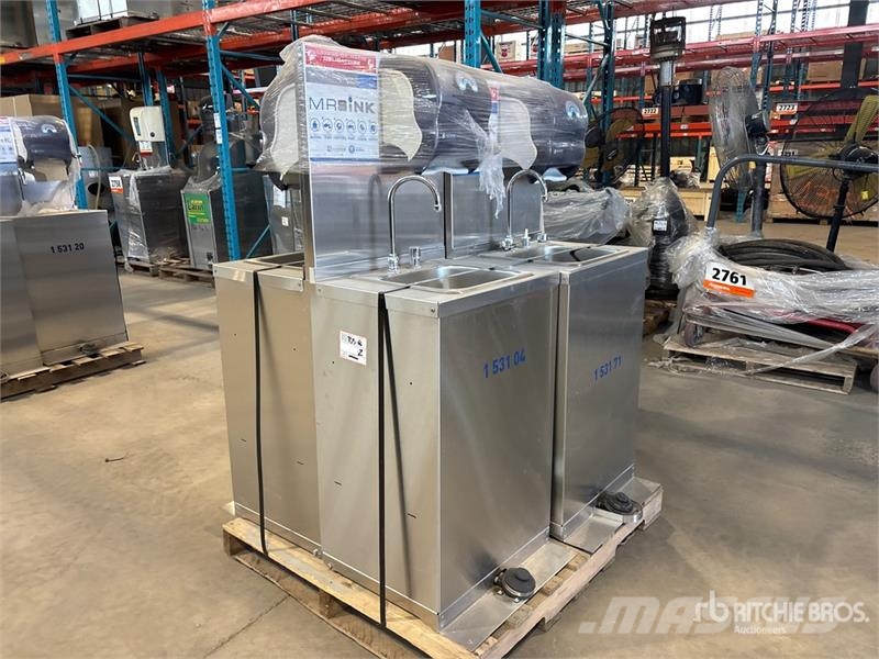 Quantity of (4) Stainless Steel Hand Wash Station Andre komponenter