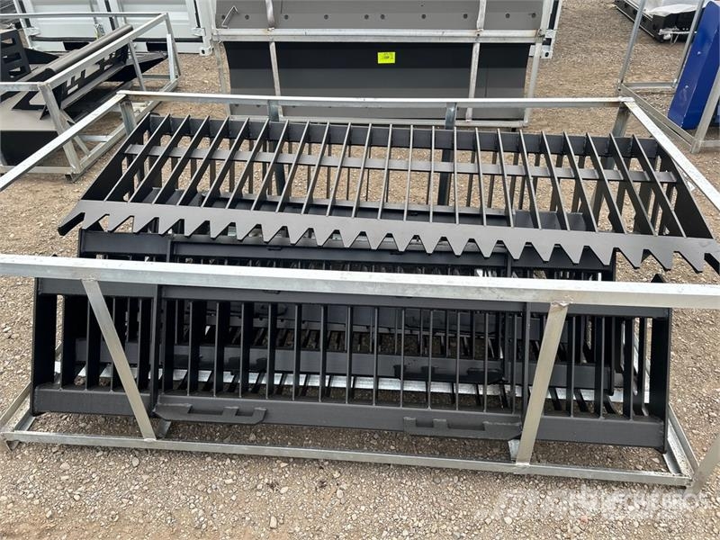  Quantity of (4)  Suihe SSB-84 Skeleton Skid Steer  Godet