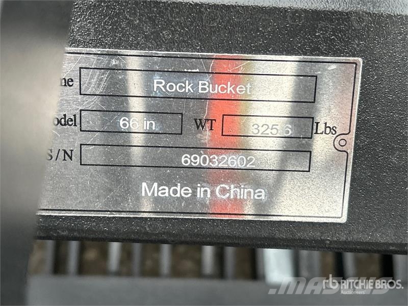  Quantity of (4)  Suihe SSB-84 Skeleton Skid Steer  Godet