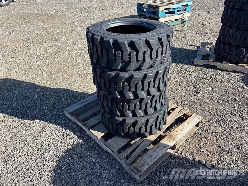 Quantity of (4) TaiHao 10-16.5 Heavy Duty Tires (U Gume, točkovi i felne