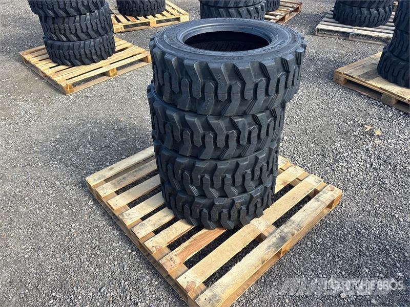 Quantity of (4) TaiHao 10-16.5 Heavy Duty Tires (U Gume, točkovi i felne