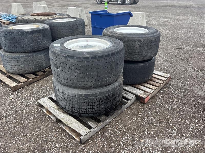 Quantity of (4) Tires Tyres, wheels and rims