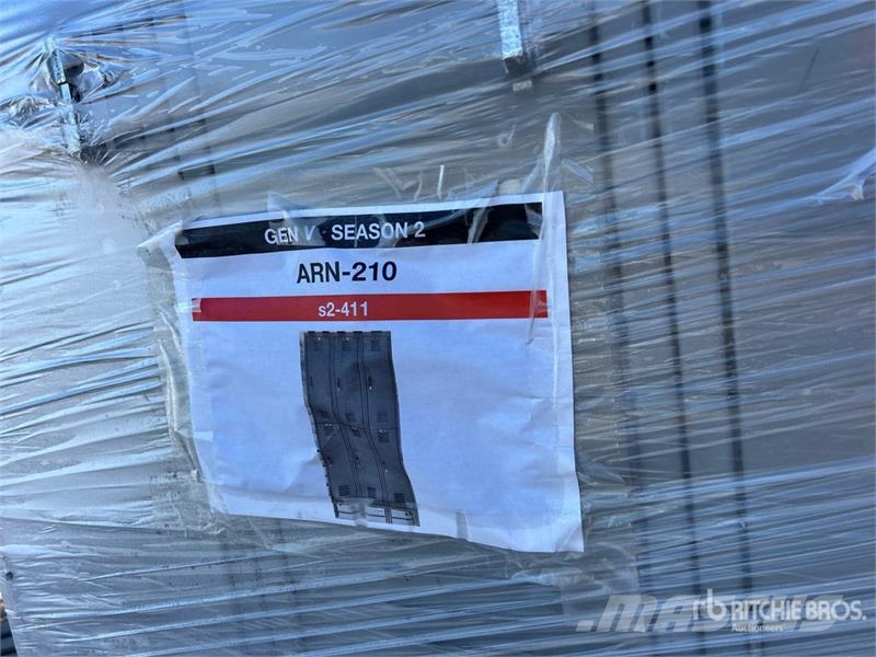 Quantity of (4) Uline Double Tier Lockers مكونات أخرى