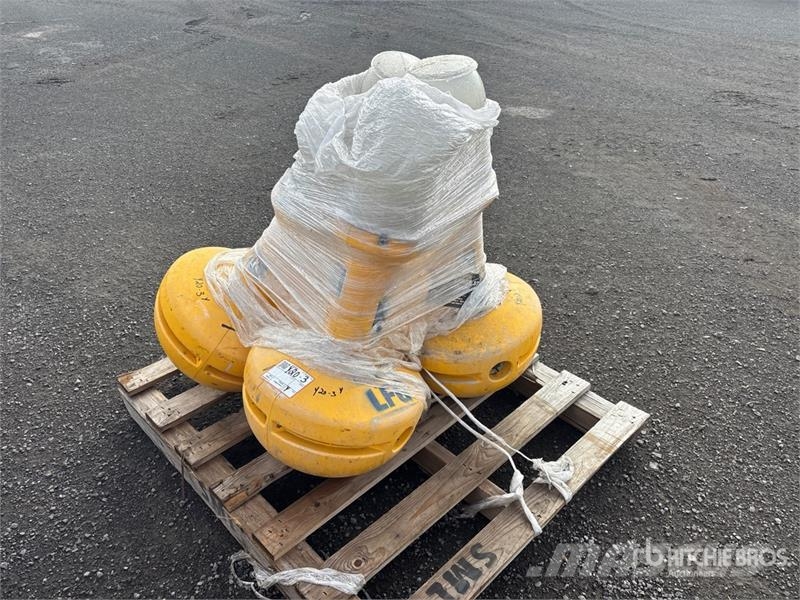  Quantity of (4) Wobble Work Lights Ostalo za građevinarstvo