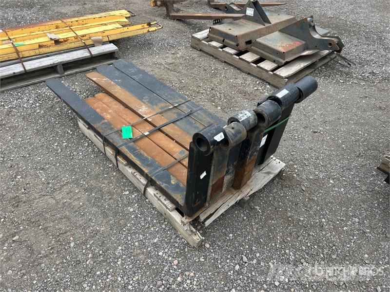  Quantity of 48 in and 60 in Fork Tines Andere Zubehörteile