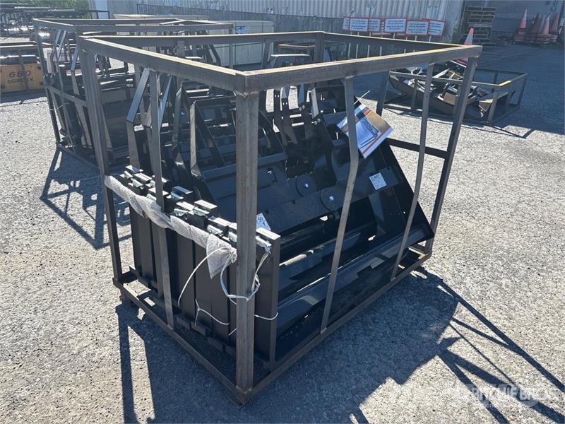 Quantity of (5) AGT SSCPF42-2200-WFF 42 in Skid S Vidlica