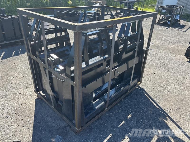  Quantity of (5)  AGT SSCPF48-4400-WFF Skid Steer F フォーク