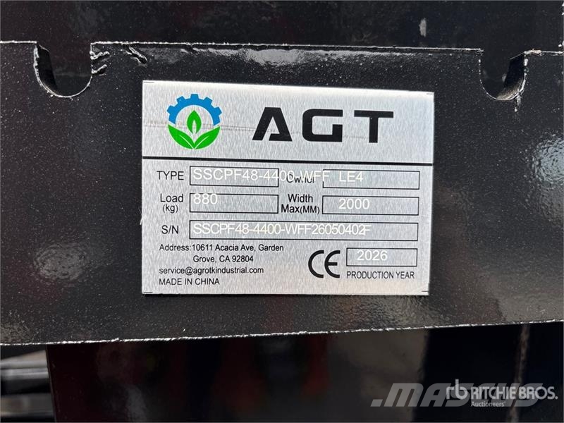 Quantity of (5) AGT SSCPF48-4400-WFF Skid Steer F Vidlica
