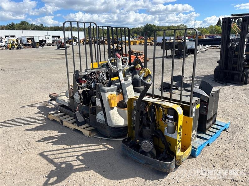 Quantity of (5) Electric Pallet Jack (Inoperable) Kahvelkäru