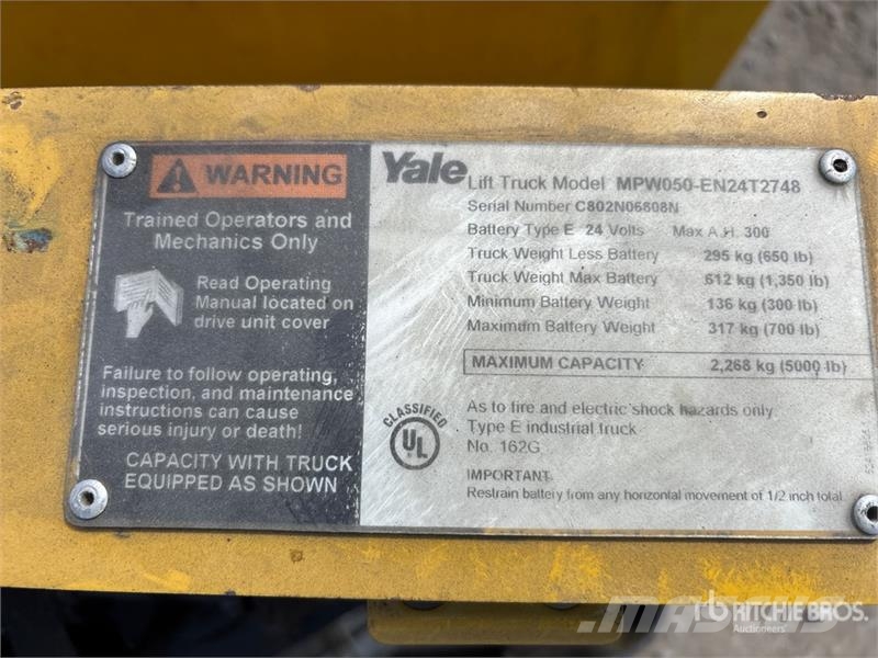 Quantity of (5) Electric Pallet Jack (Inoperable) Kahvelkäru