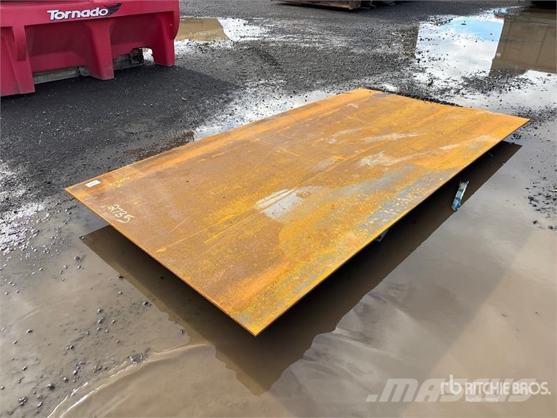  Quantity of 5 ft x 10 ft (0.5 in Thick) Steel Plat مكونات أخرى