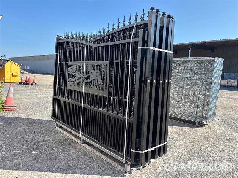 Quantity of (5) GLDG05 20 ft Wrought Iron Bi-Part Další
