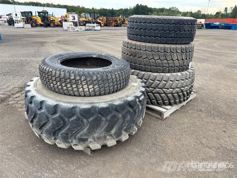 Quantity of (5) Mixed Tires Opony, koła i felgi