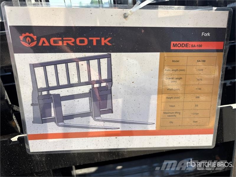 Quantity of (5) Mower King SA-100 48 in Heavy Dut Vidlica