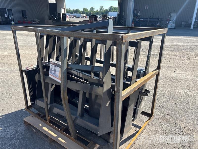 Quantity of (5) Mower King SA-100 48 in Heavy Dut Vidlica