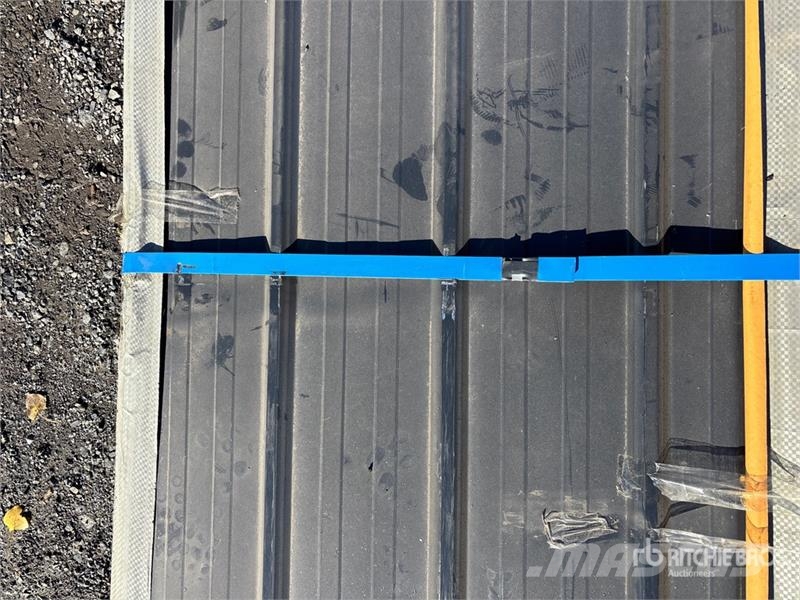 Quantity of (50) SKLP SKH50 Galvalume Steel Sheet Pacēlāji, vinčas un materiālu lifti