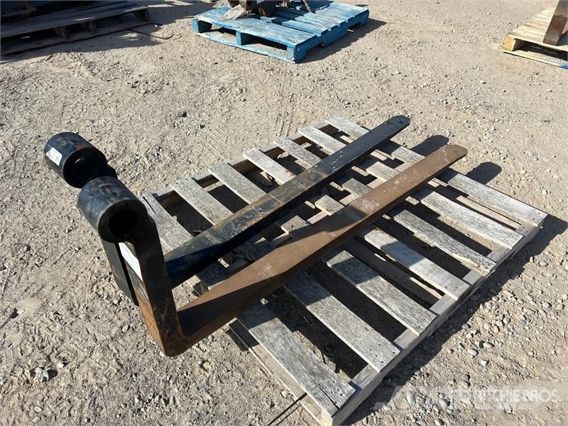 Quantity of 59 in Fork Tines - Fits Wheel Loader مكونات أخرى