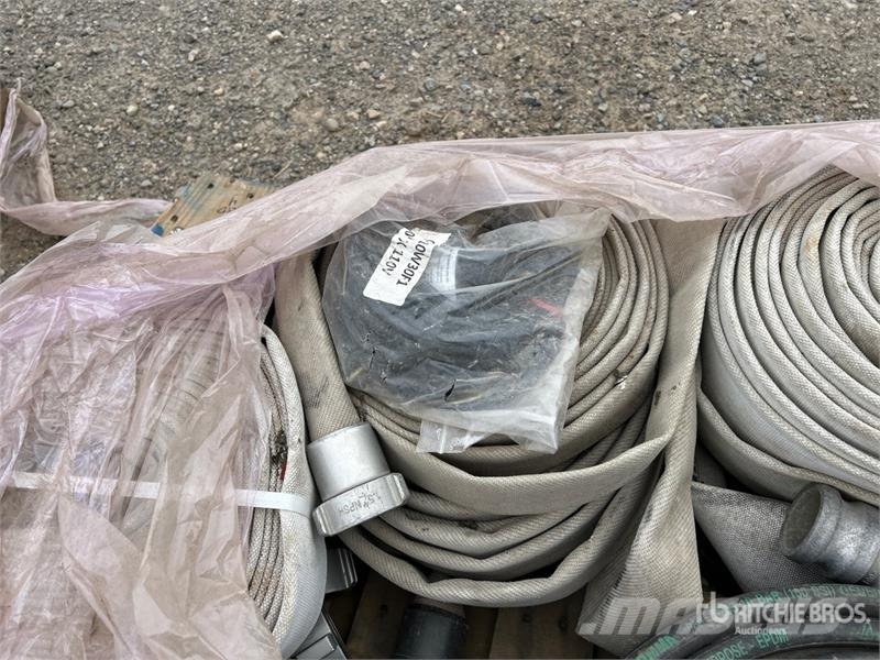 Quantity of (6) DIS 6 in x 50 ft PVC CAM Hose مكونات أخرى