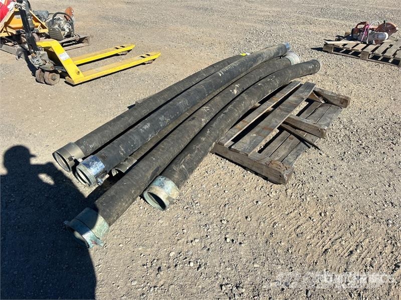 Quantity of (6) Drainage Pipes Oprema za cjevovode