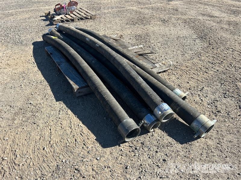 Quantity of (6) Drainage Pipes Oprema za cjevovode