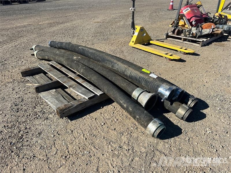 Quantity of (6) Drainage Pipes Oprema za cjevovode