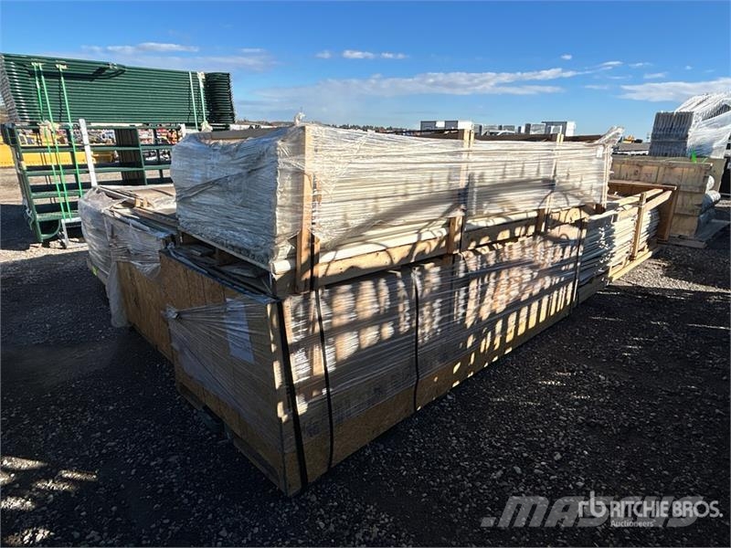 Quantity of (6) Lifts of Cable Covered Moldings Andre komponenter
