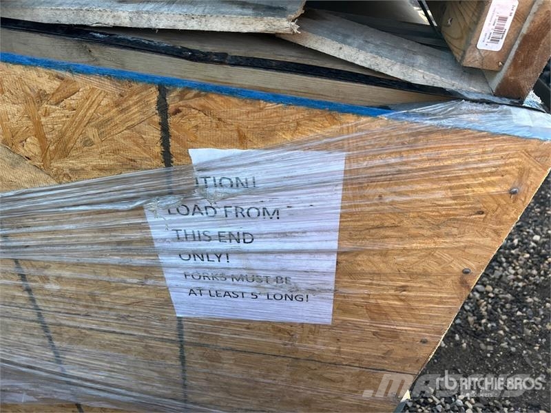 Quantity of (6) Lifts of Cable Covered Moldings Andre komponenter