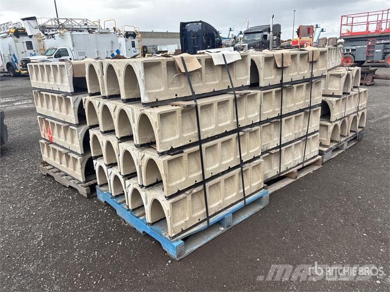  Quantity of (6) Pallets of Trench Drain ماكينات زراعية - غير ذلك