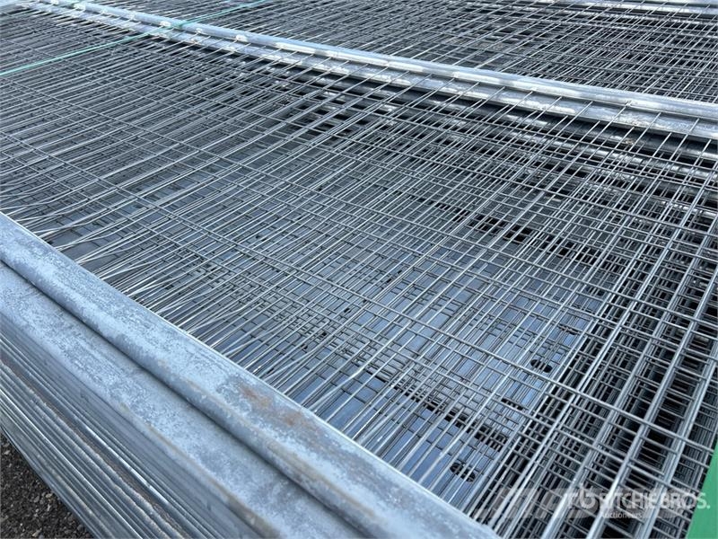  Quantity of (70) 9 ft 6 in x 6 ft Ft Galvanized Si Drugi deli