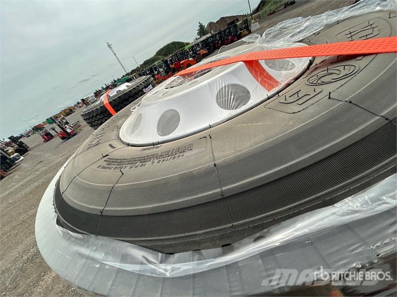 Quantity of (8) 11R22.5 Drive Tires (Unused) Tyres, wheels and rims