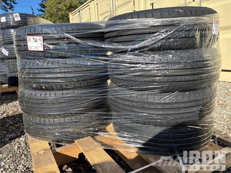 Quantity of (8) 195-65R-15 Tires (Unused) Gume, točkovi i felne