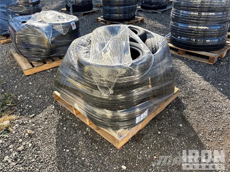 Quantity of (8) 215/55R18 Tires (Unused) Gume, točkovi i felne