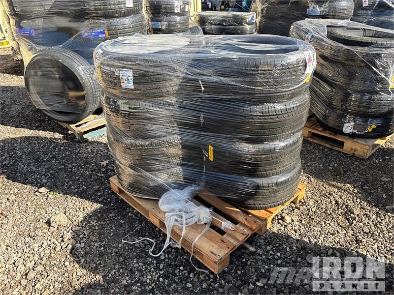 Quantity of (8) 245-35ZR-20 Tires (Unused) Gume, točkovi i felne
