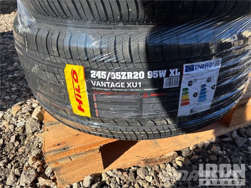 Quantity of (8) 245-35ZR-20 Tires (Unused) Gume, točkovi i felne
