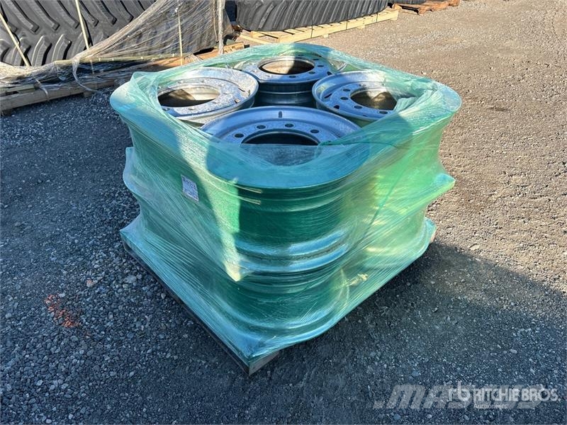  Quantity of (8) Alcoa Truck Wheels 轮胎、车轮、轮圈