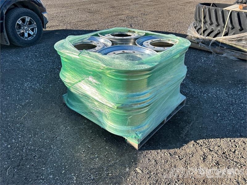  Quantity of (8) Alcoa Truck Wheels 轮胎、车轮、轮圈