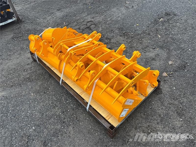  Quantity of (8)  GIYI Cat 301 GYA-8 Mini Excavator Otros componentes
