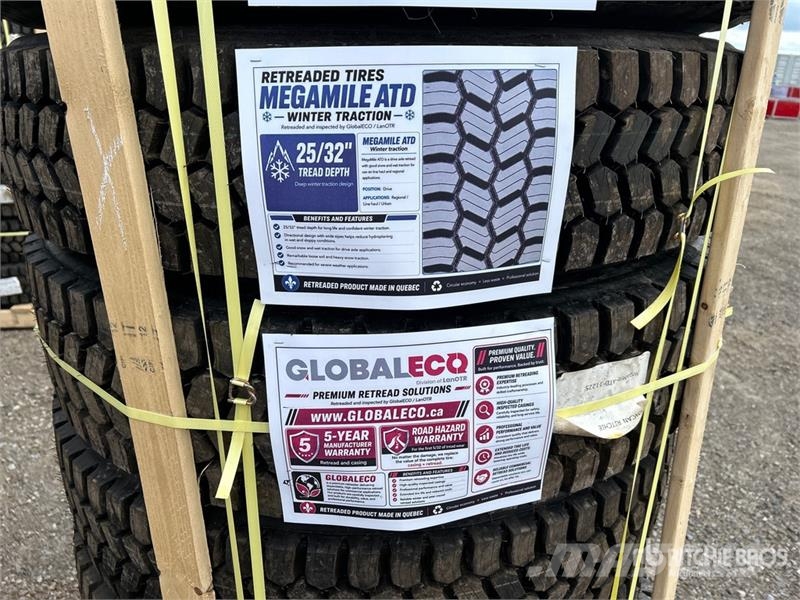 Quantity of (8) Snow Traction Retread 11R22.5 Tire Tyres, wheels and rims