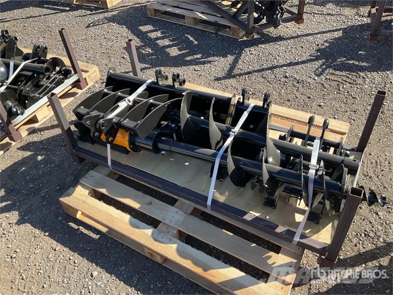  Quantity of (8)  VICSEC VCA-8 Mini Excavator Attac Otros componentes