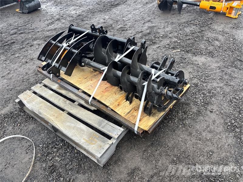  Quantity of (8)  VICSEC VCA-8 Mini Excavator Attac Otros componentes