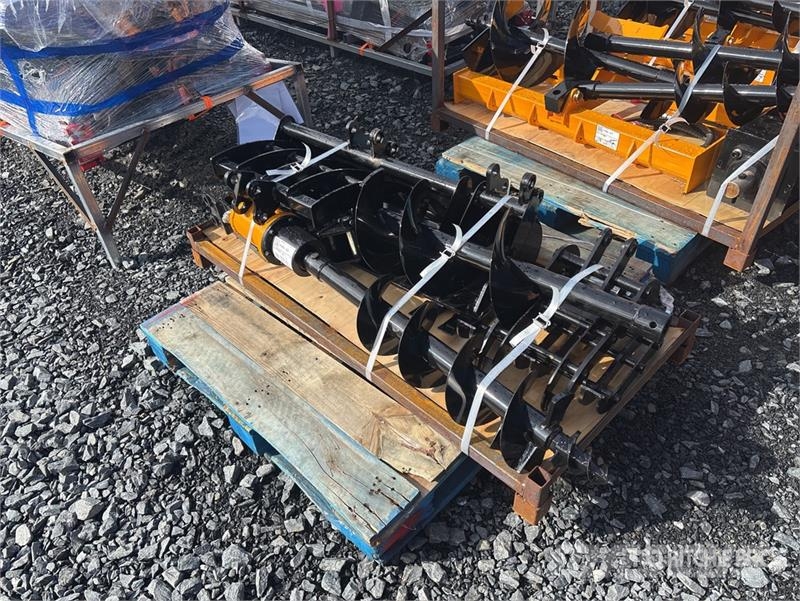 Quantity of (8) VICSEC VCA-8 Mini Excavator Attac Drugi deli