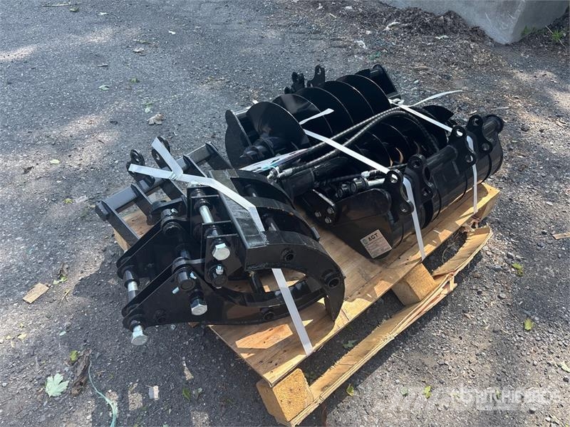 Quantity of (9) AGT 12EX-ATA Mini Excavator Attac Drugi deli