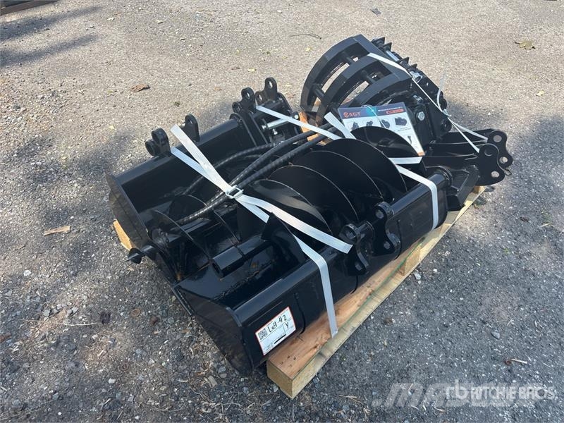 Quantity of (9) AGT 12EX-ATA Mini Excavator Attac Drugi deli