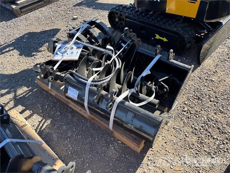 Quantity of (9)  AGT 12EX-ATA Mini Excavator Attac Other components