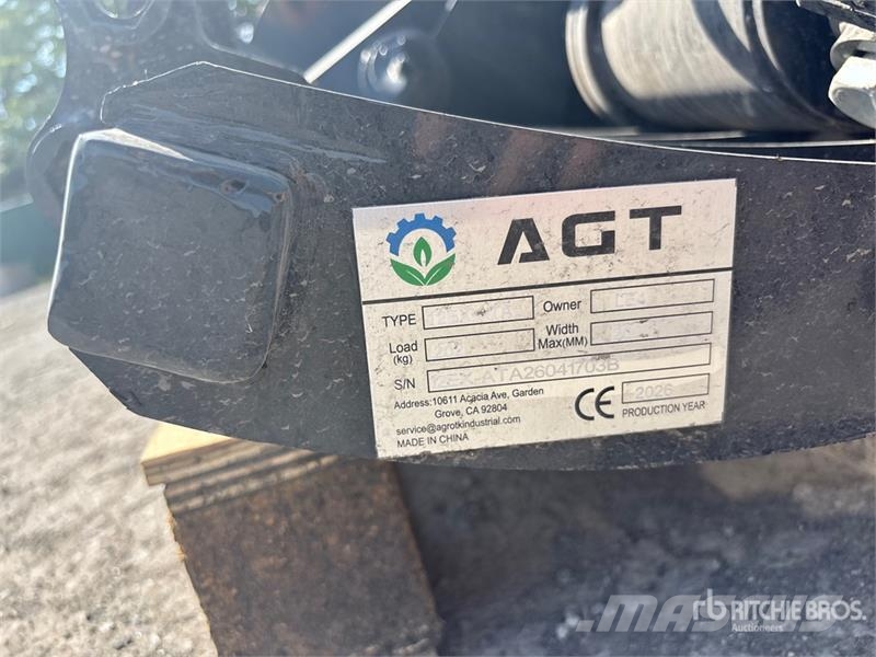 Quantity of (9) AGT 12EX-ATA Mini Excavator Attac Drugi deli